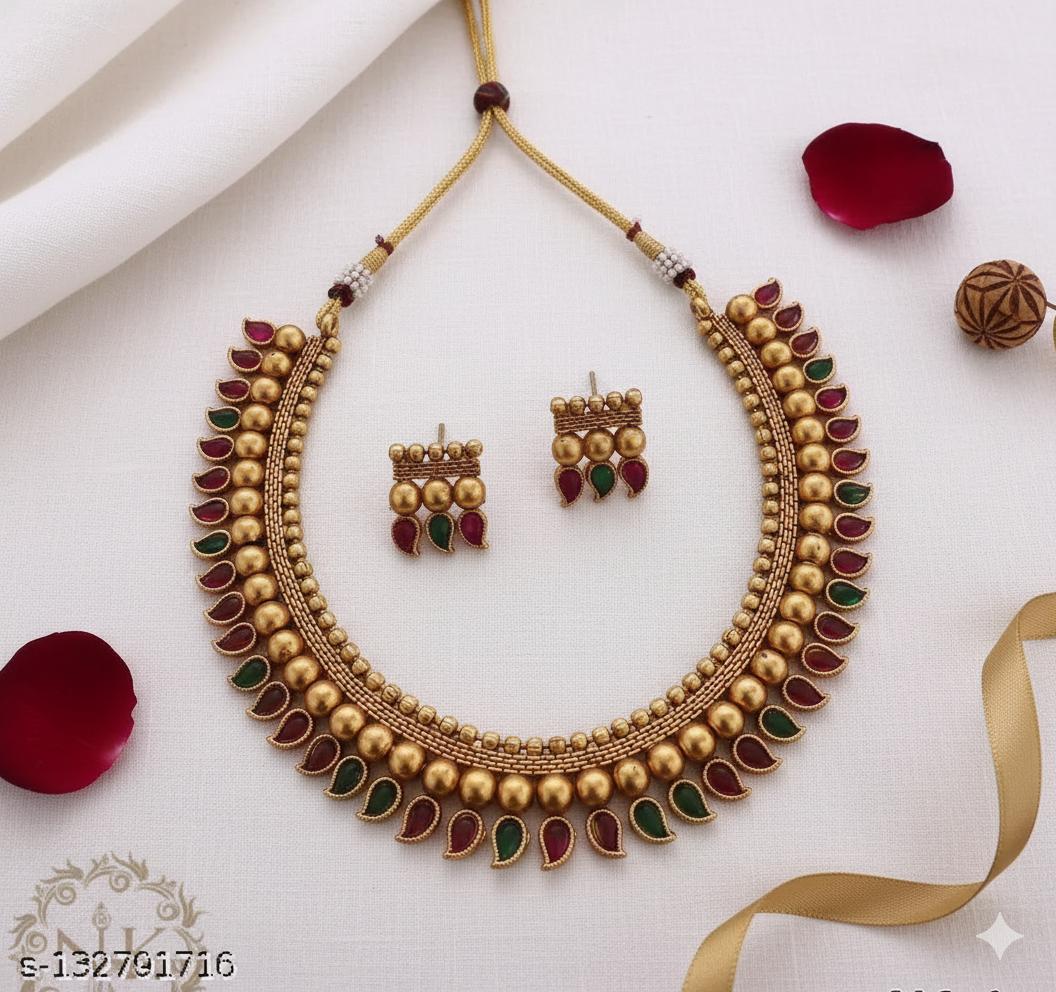 Shimmering Beautiful Jewellery Sets