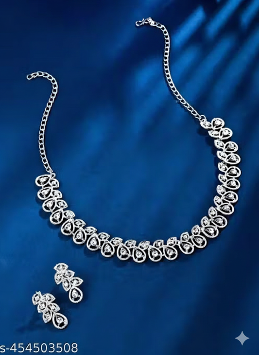 Rhodium Plated Jewellery Set with White Austrian Diamond